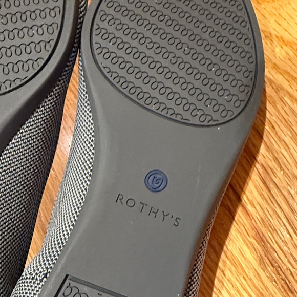 Rothy's Points - Picture 6 of 13